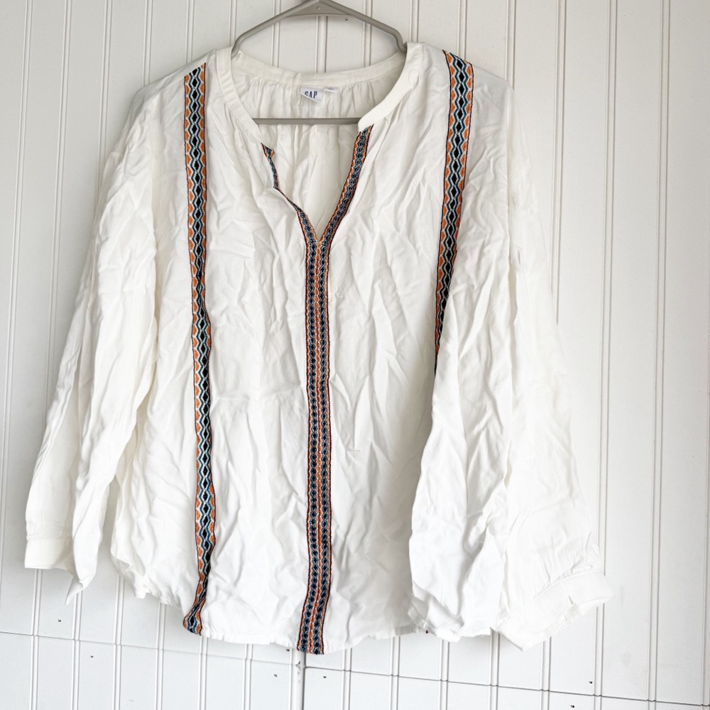 GAP Size L Cream Long Sleeve Embroidered Boho Tunic Top